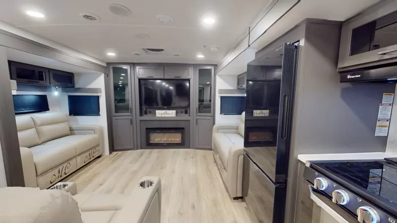 2908SRL Floorplan Main Room