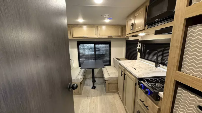 16CM Floorplan Main Room