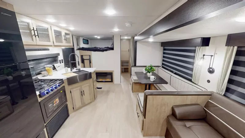 294GEBGBL Floorplan Main Room